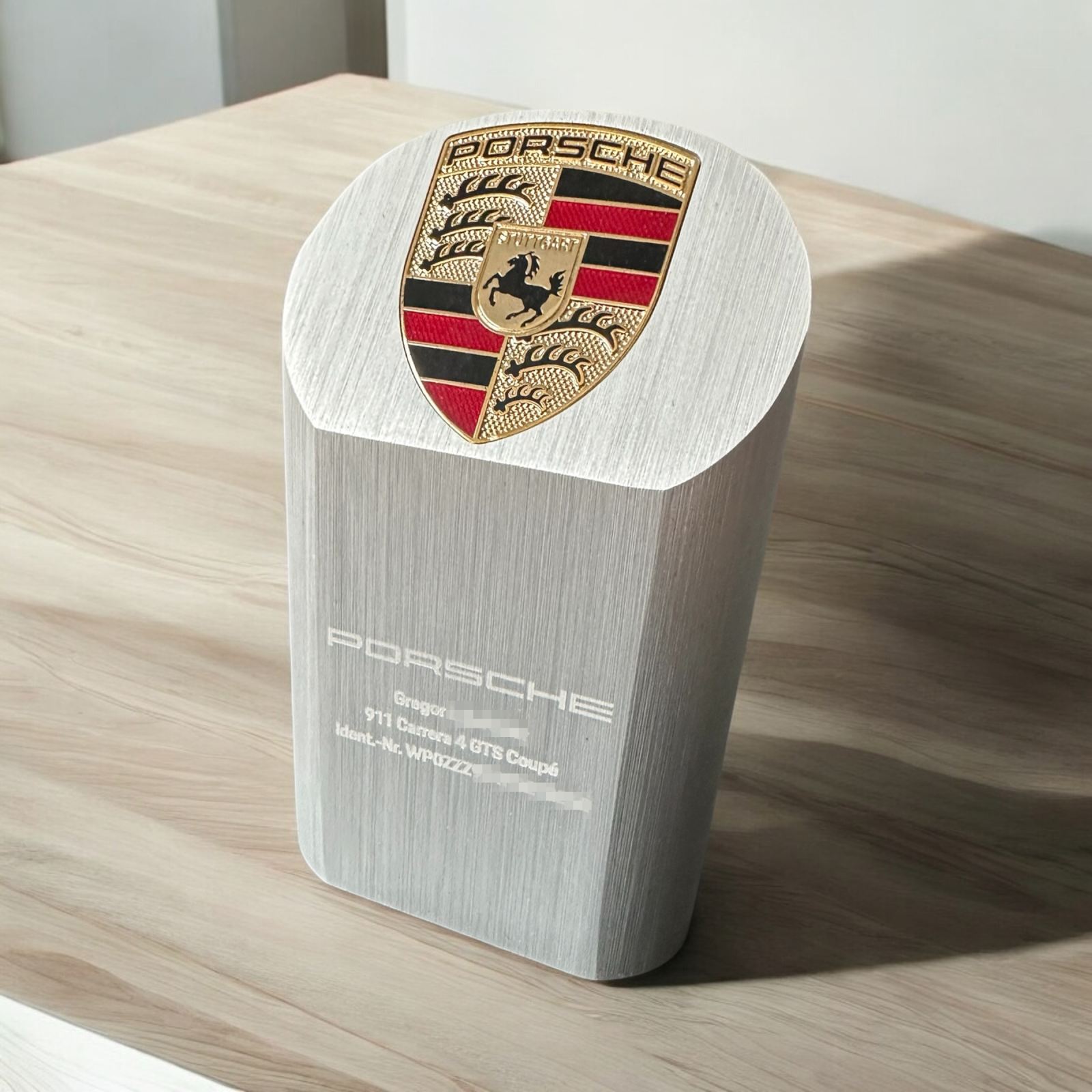 personalisierter Porsche Briefbeschwerer